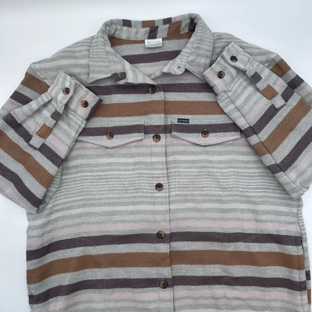 Columbia Calico Basin Women's XL Gray Brown Striped Shirt Jacket Shacket Pockets